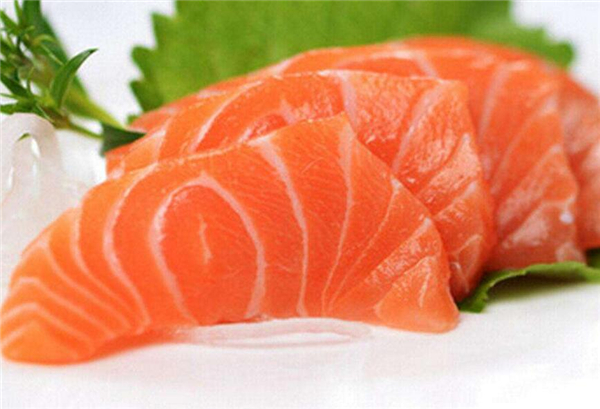 三文魚(yú)有寄生蟲(chóng)嗎，生食三文魚(yú)都會(huì)經(jīng)過(guò)滅蟲(chóng)處理