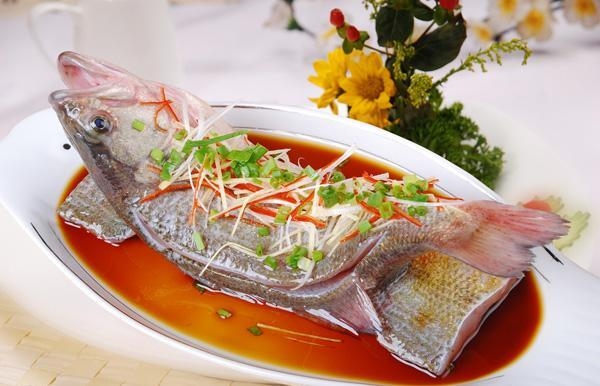 鱸魚(yú)刺多嗎，鱸魚(yú)給寶寶吃的安全方法