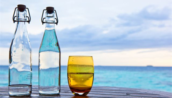 礦泉水和純凈水哪個(gè)適合長期飲用