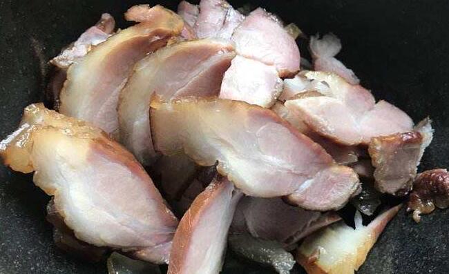 臘肉怎么吃前怎么處理方法，臘肉怎么做好吃又簡單