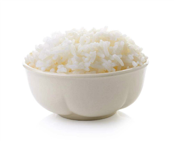 一個(gè)牛肉漢堡的熱量多少，牛肉漢堡和米飯的熱量哪個(gè)高