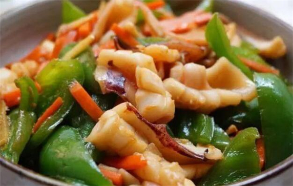 魷魚(yú)怎么炒好吃又嫩
